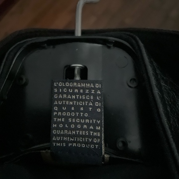 Roberto Cavalli Exquisite Women's Black Quilted Jacket. Ptp 17” length 1… - Picture 14 of 14